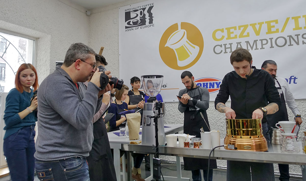 Зорий Файн на чемпионате Украины по приготовлению кофе